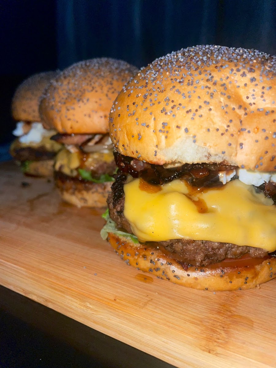 Nocturno 77 Hamburguesas