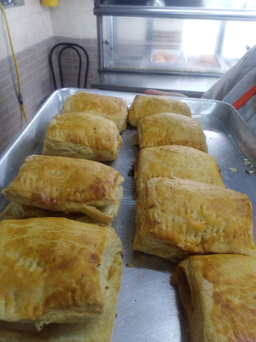 Cafeteria Frivo ( Famosas Tortas De Pescado De La Milagrosa)