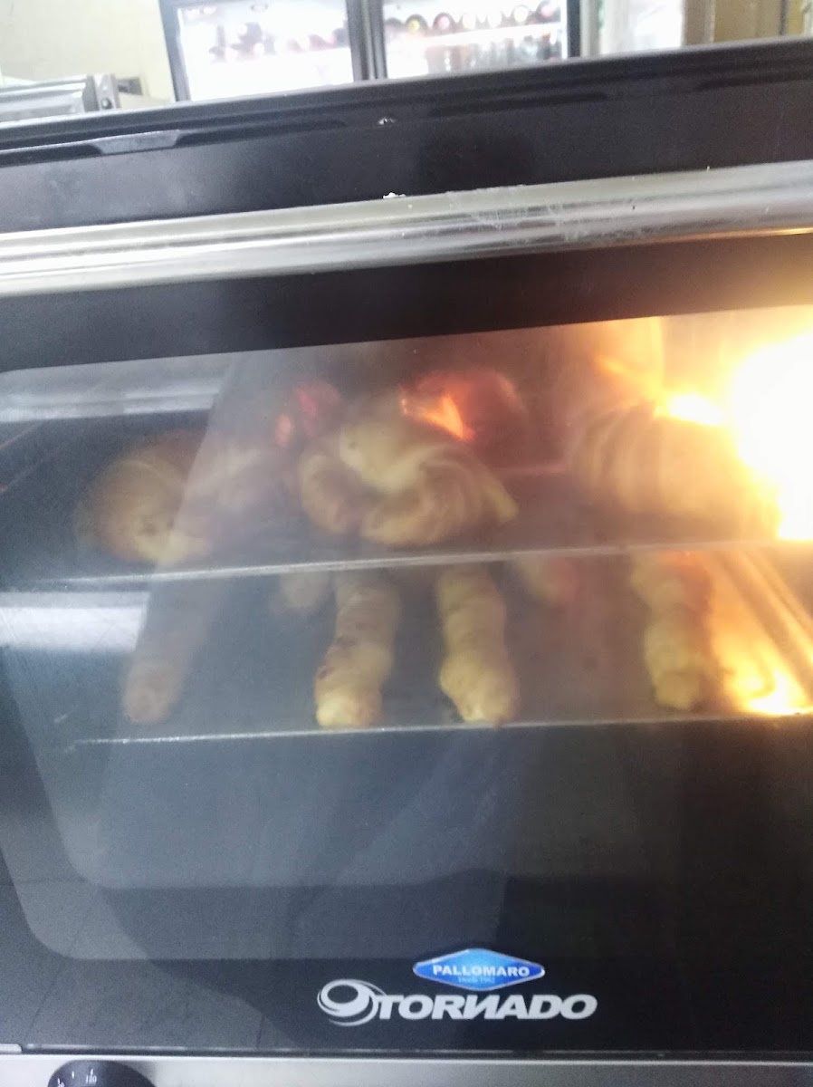 Cafeteria Frivo ( Famosas Tortas De Pescado De La Milagrosa)