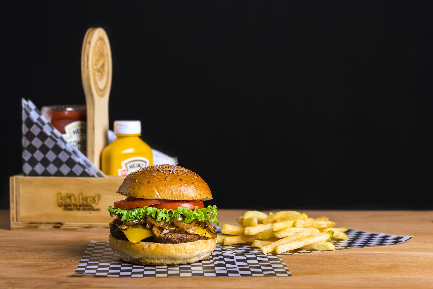 Kit Kof Burger - Laureles