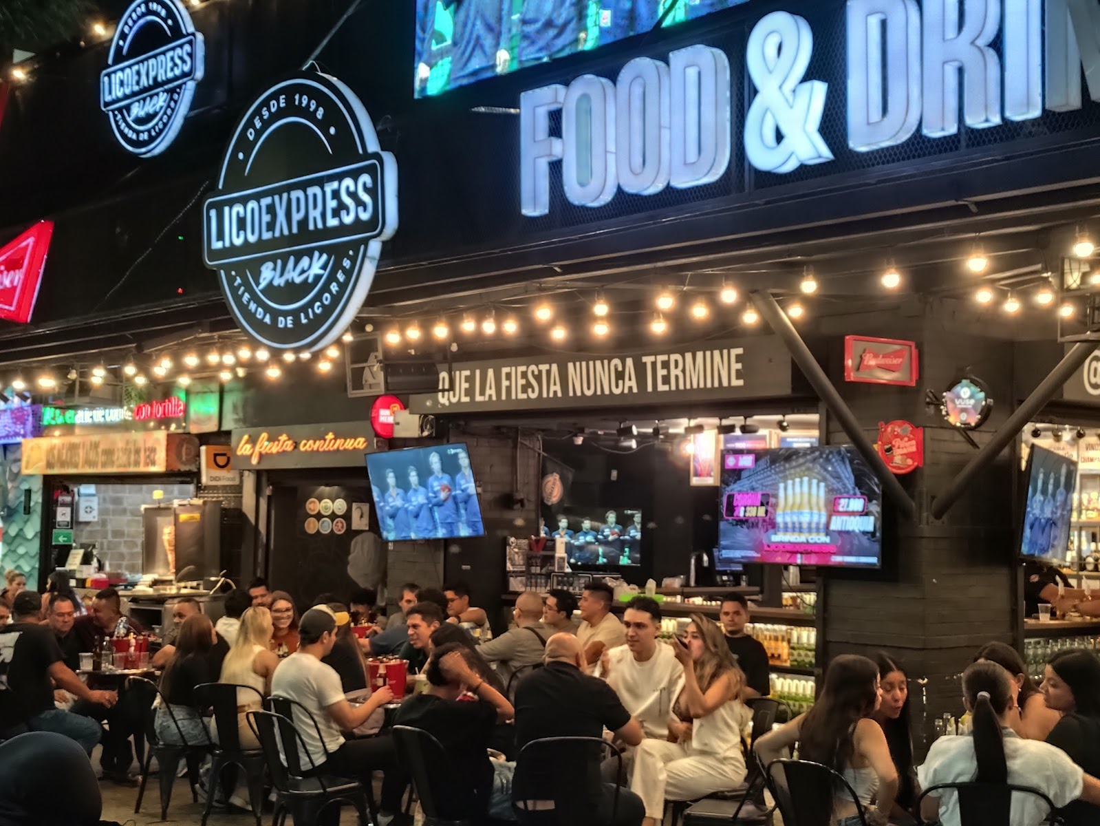 Distrirasa Bar y Licores