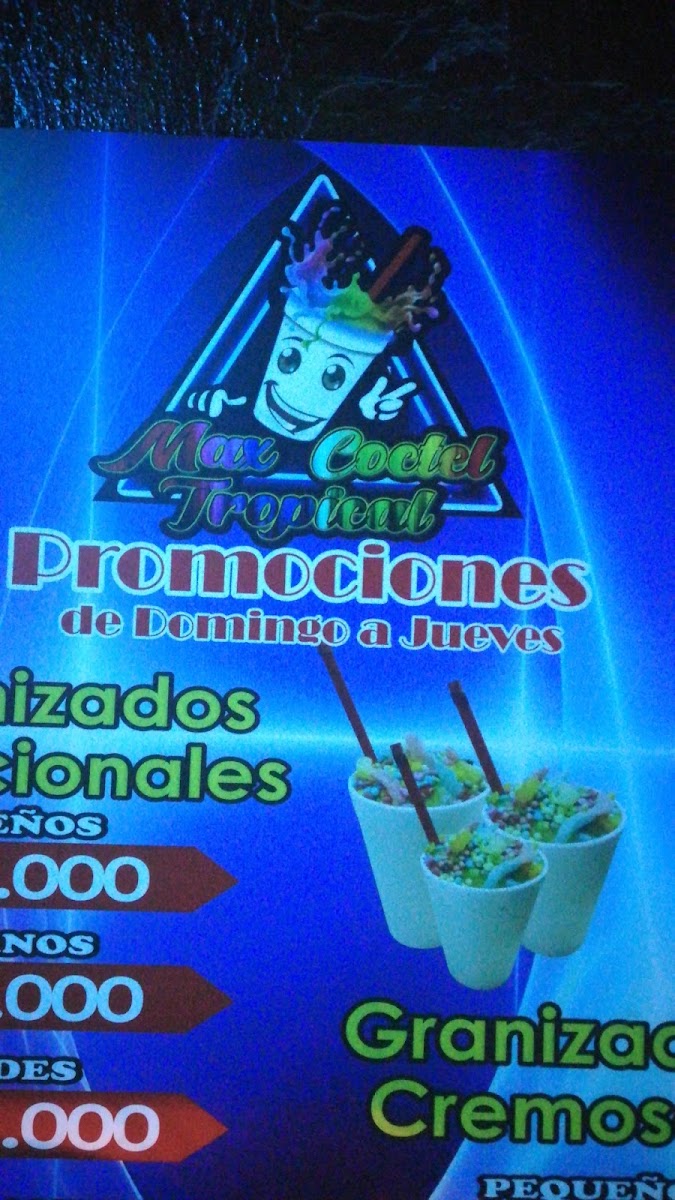 Max Cóctel tropical
