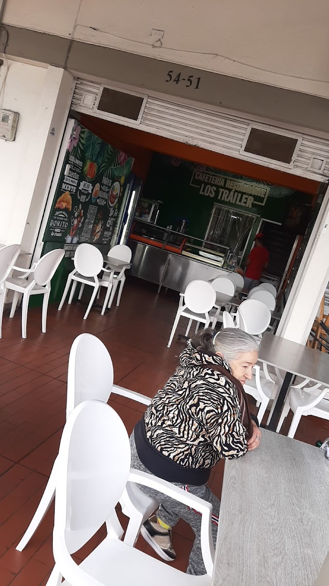 Cafetería Restaurante los Tráiler