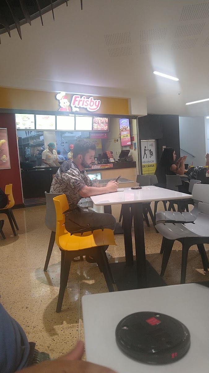 Frisby Centro Comercial Premium Plaza