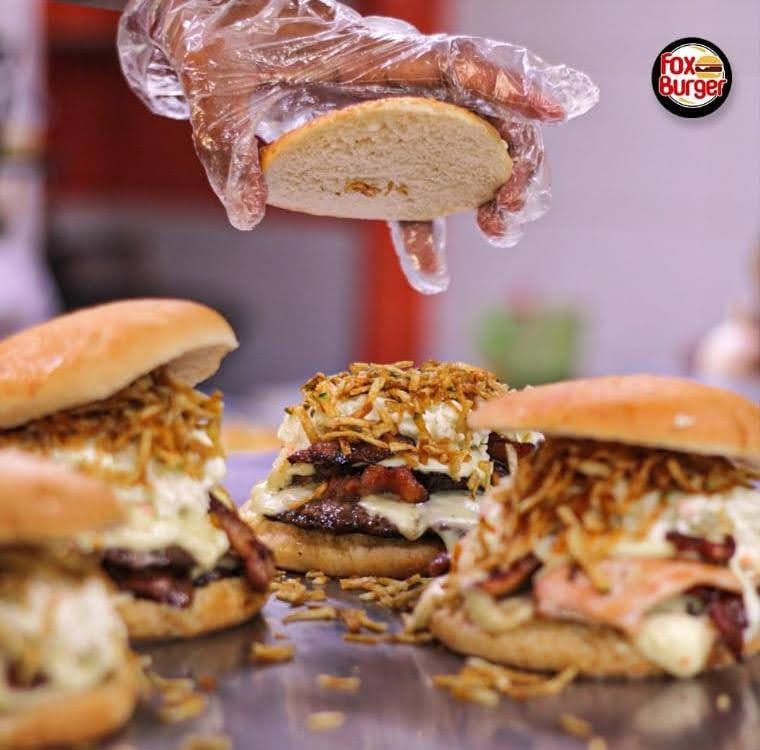 Fox Burger Expertos En Comida Rapida