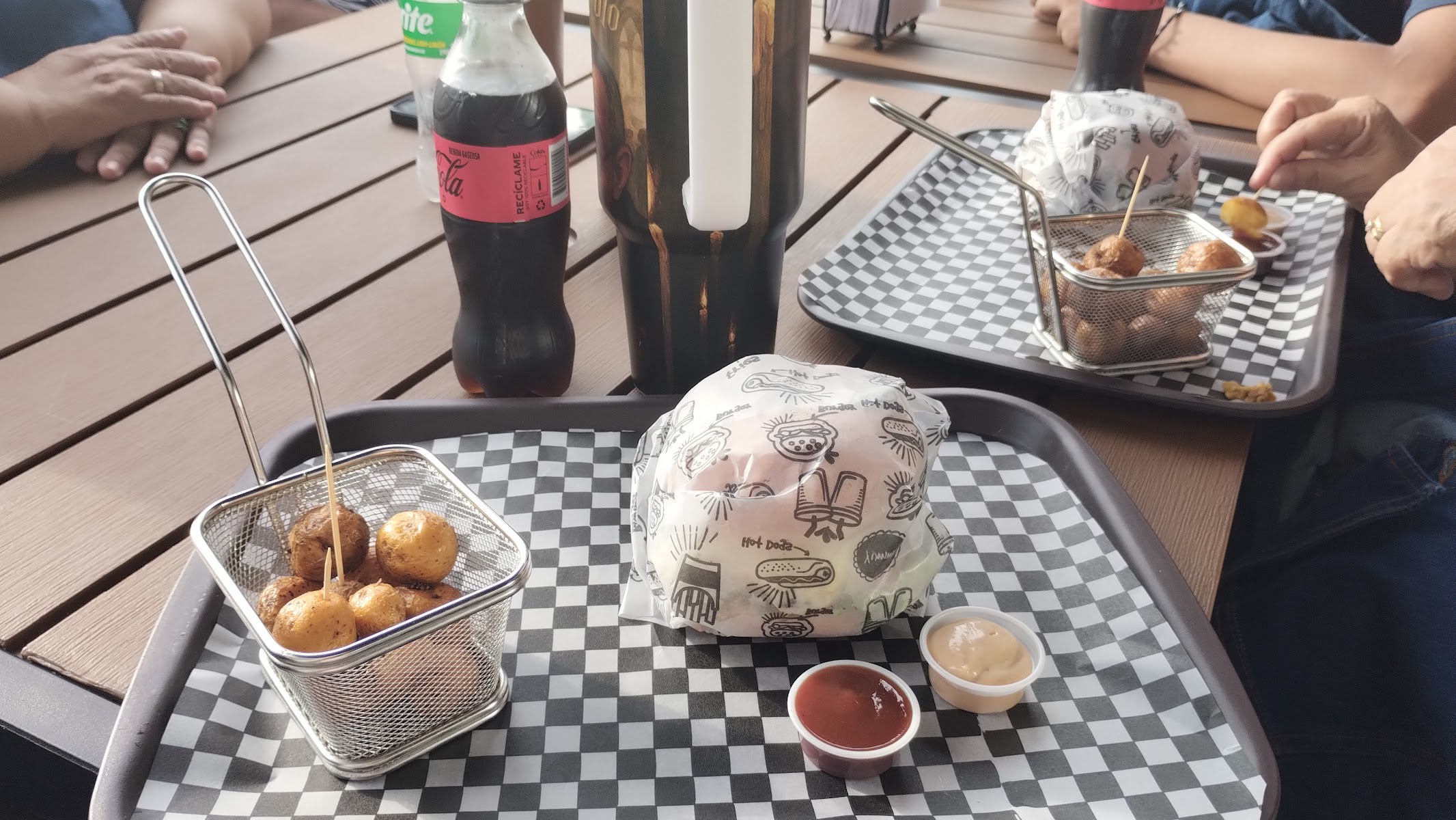 Station 1 Food House