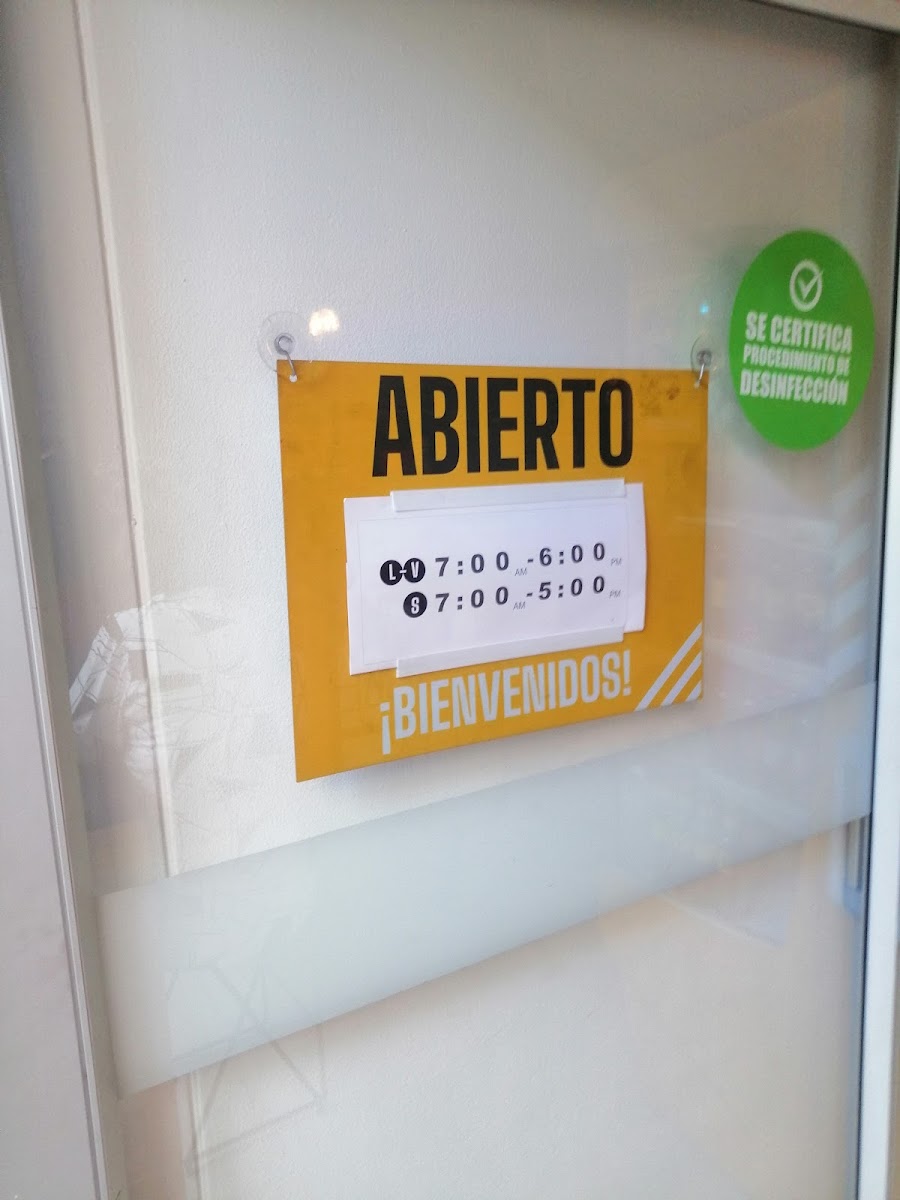 Tostao Café & Pan Almacentro