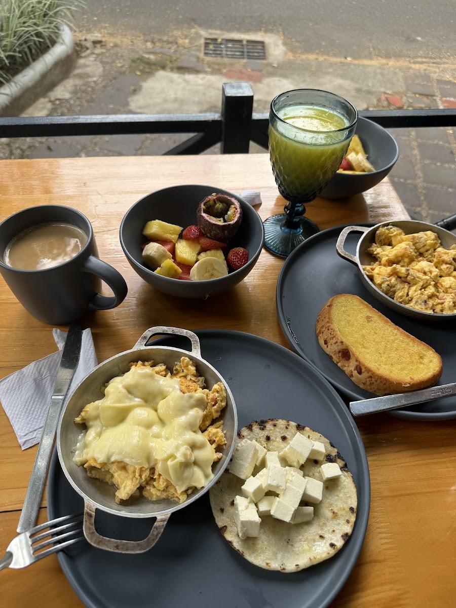 574 Breakfast