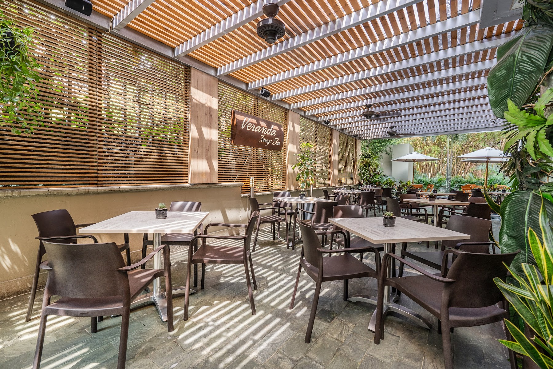 Óleo Restaurante Medellín