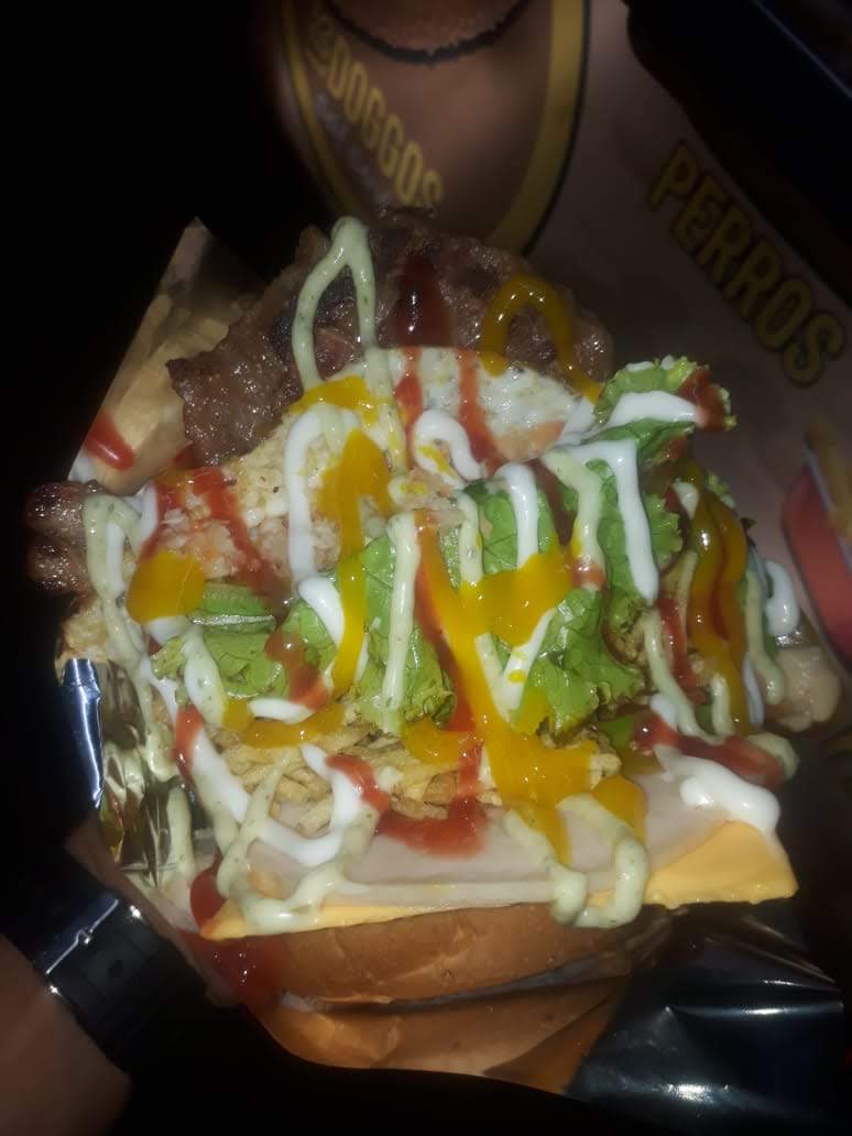 Los Doggos