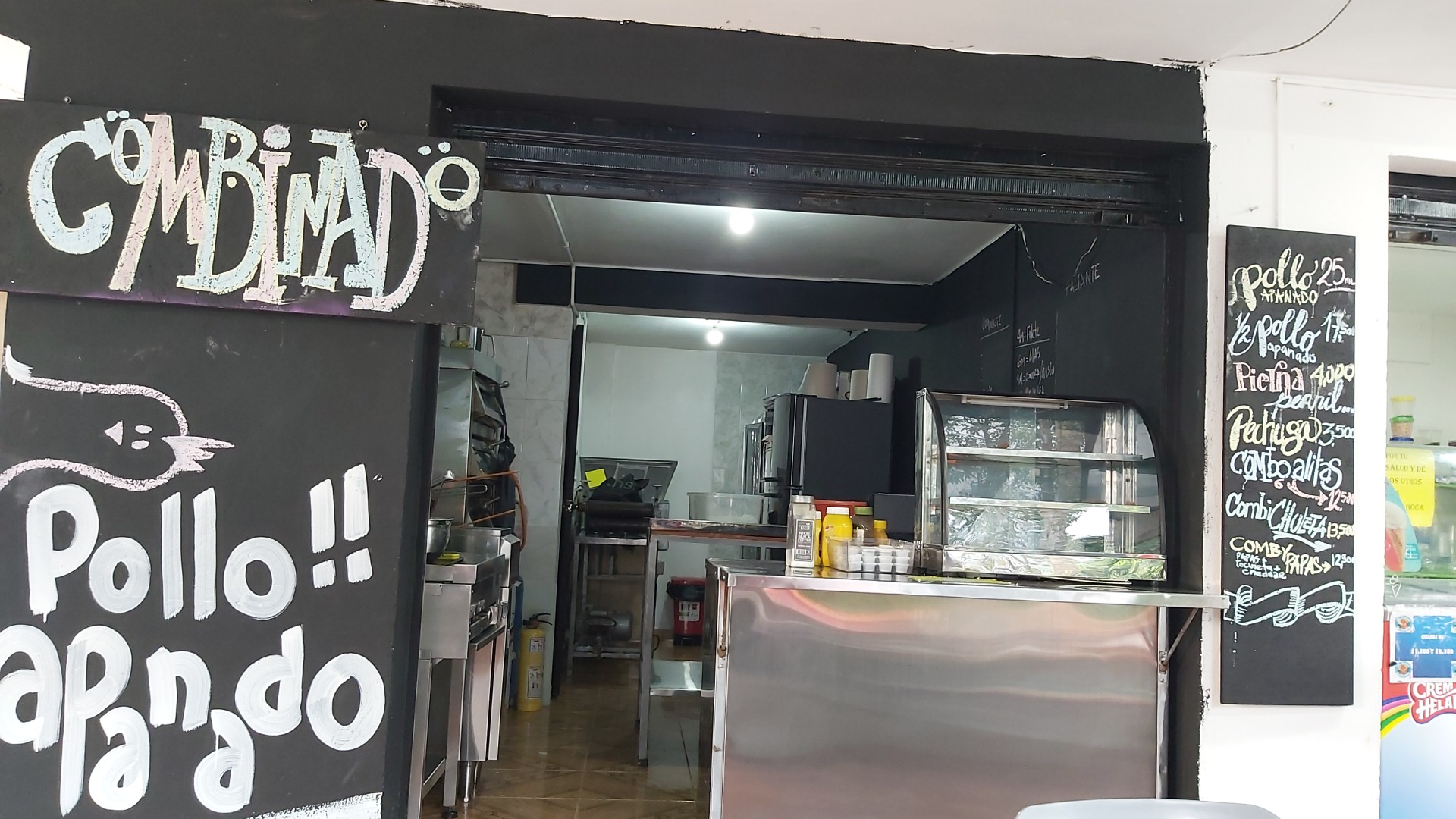 Kombinados pollo apanado