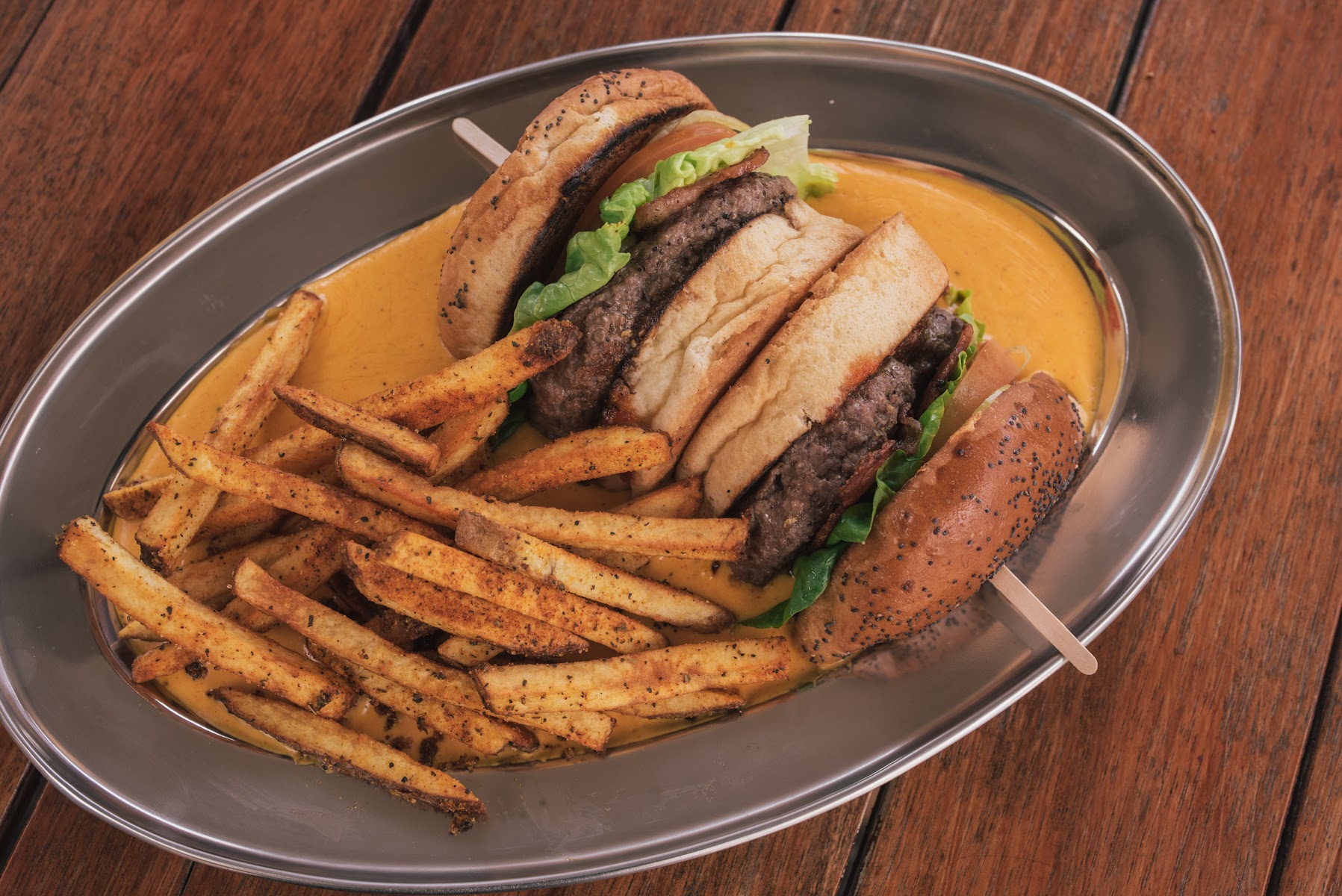 Burger Lab Segundo parque de laureles