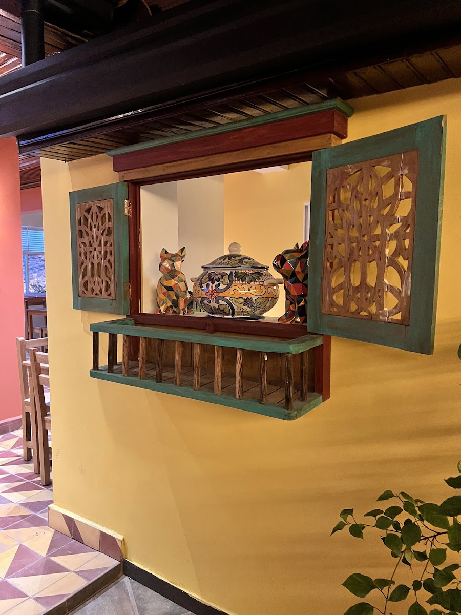 La casa y el Naranjo