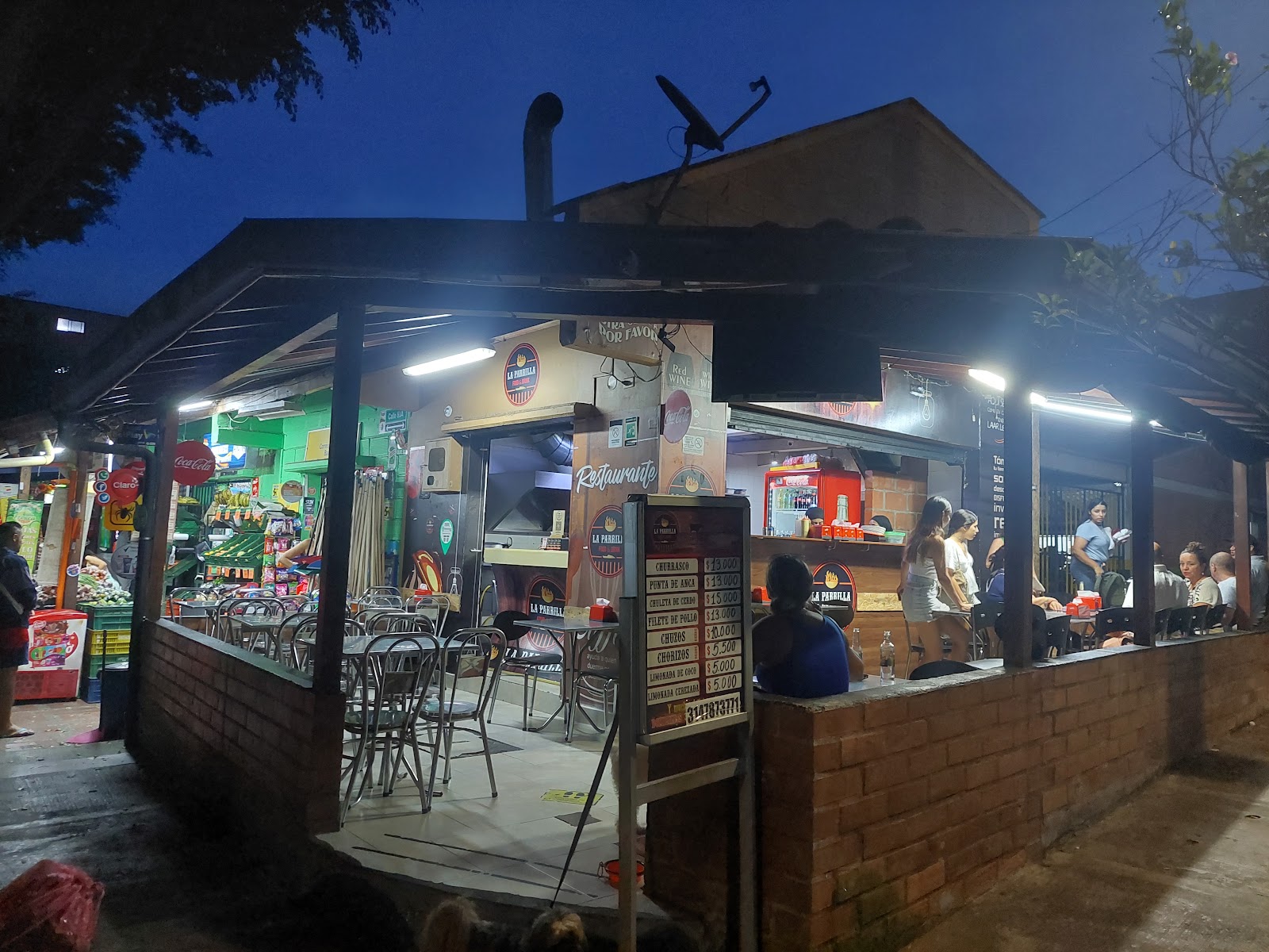 La Parrilla Food & Drink