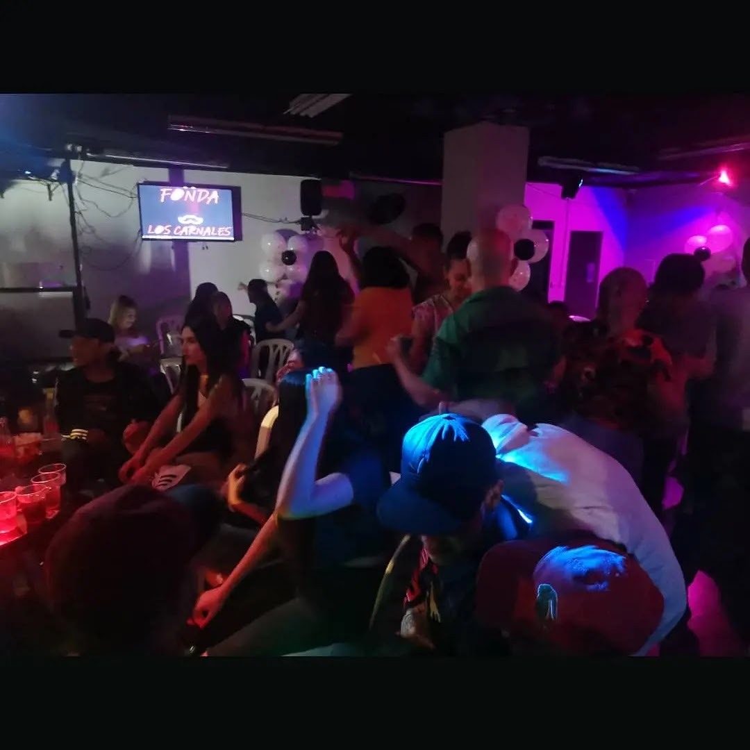 Fonda bar los carnales Itagüí Santa María