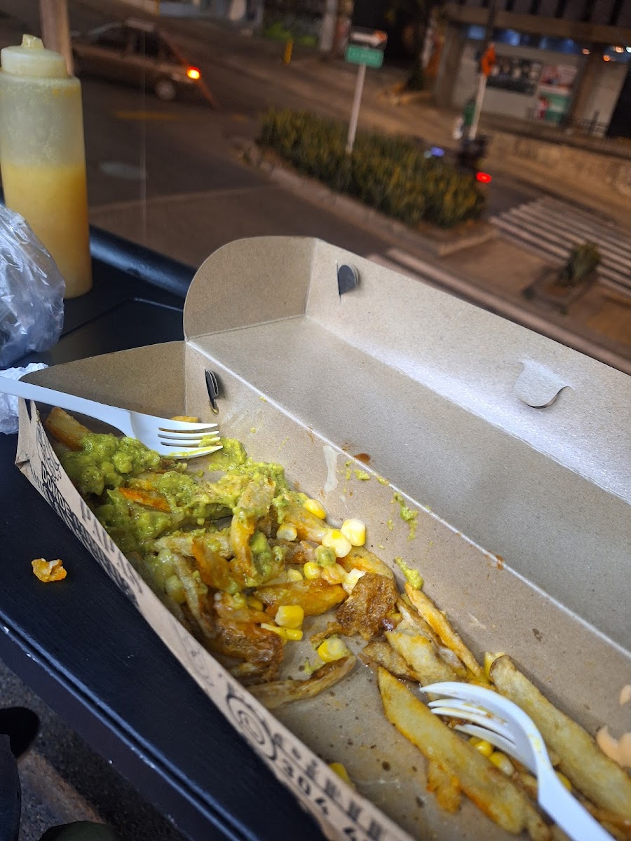 STREET FOOD PEDREGAL