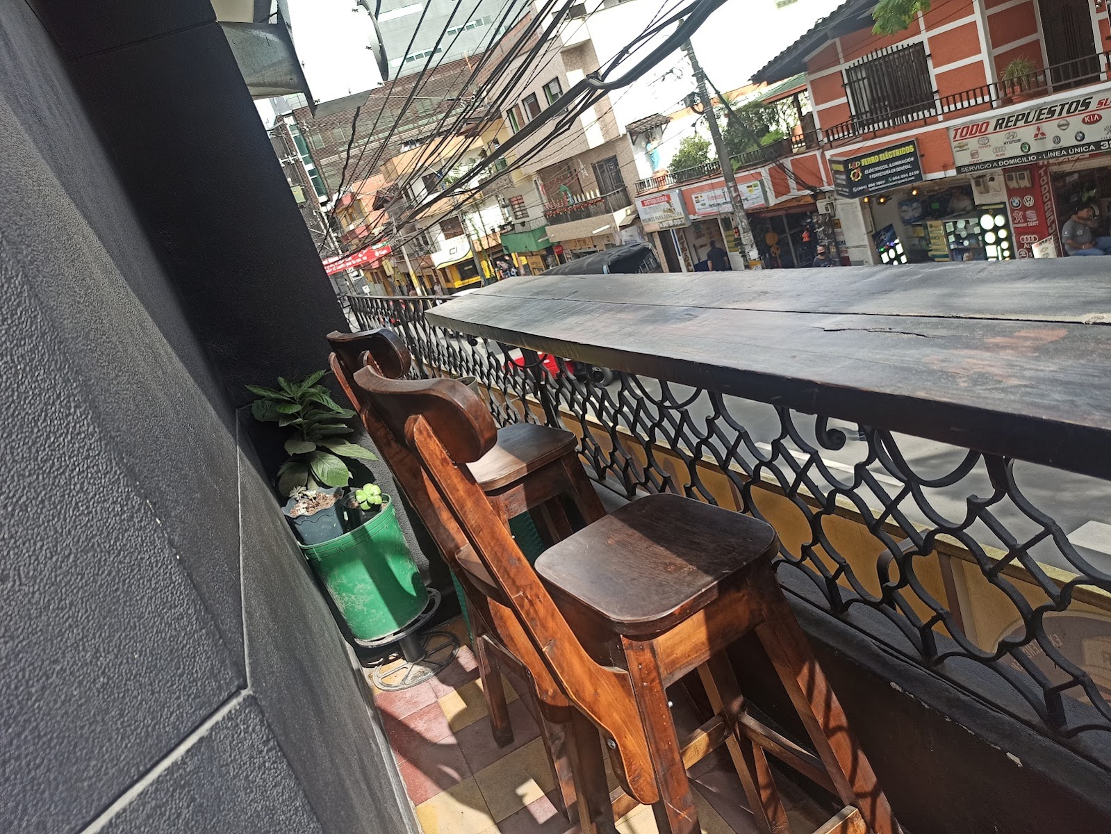 Moira gastro bar