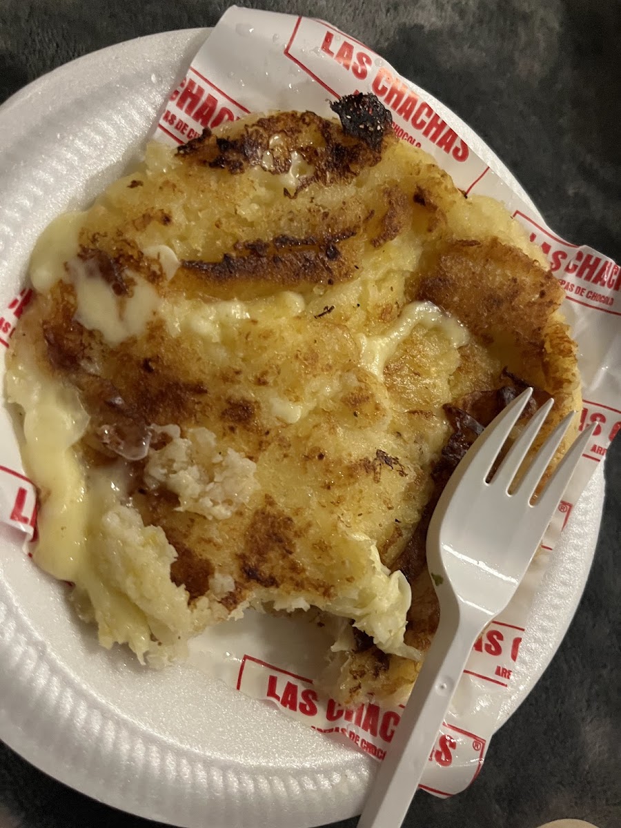 AREPAS LAS CHACHAS SEDE POBLADO