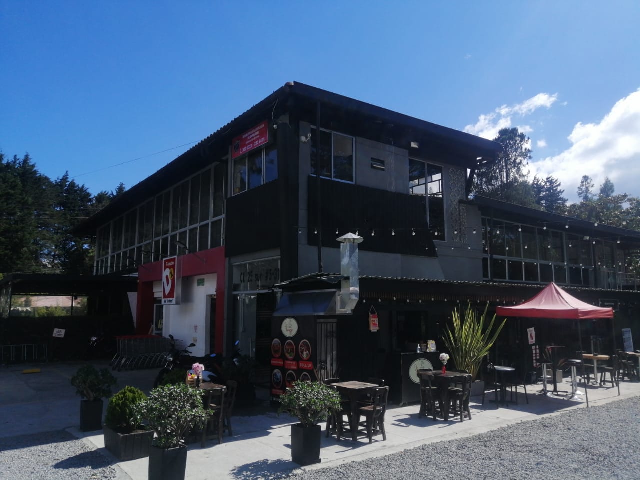 Ambrosía foods and coffee