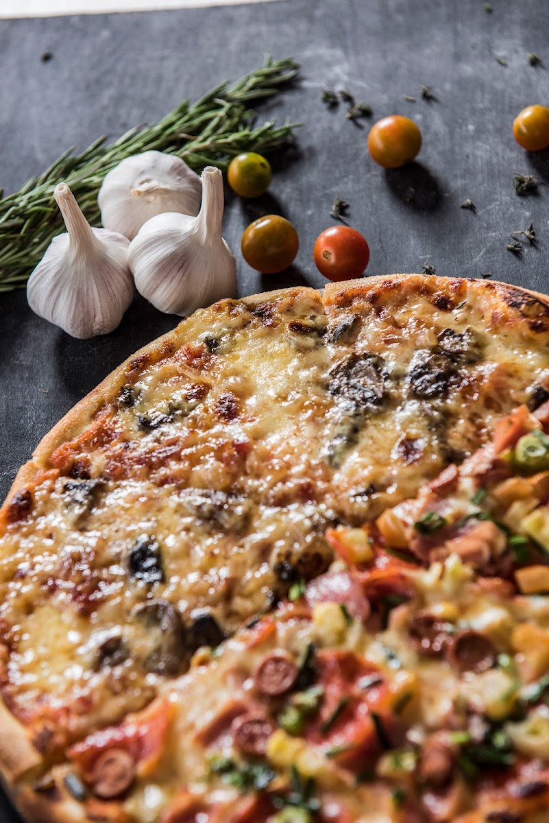 Brosna Pizzería Artesanal Belén Alameda