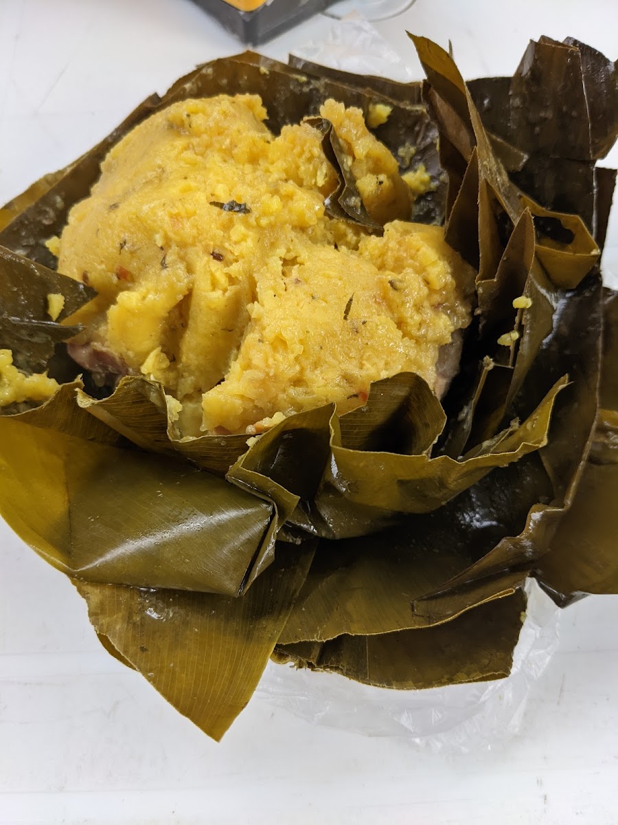Tamales y Ropa