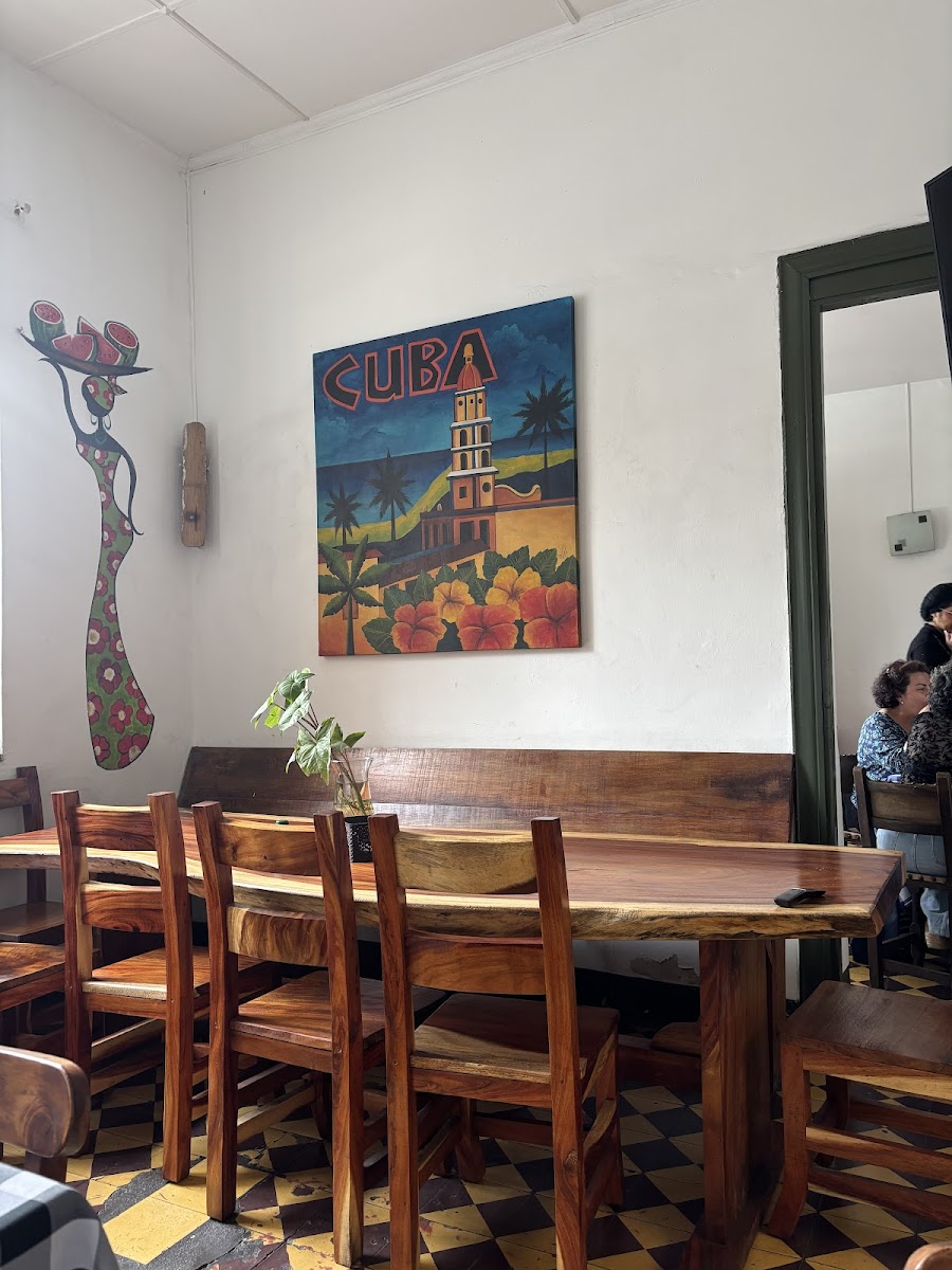 Restaurante - En leña y al Carbón