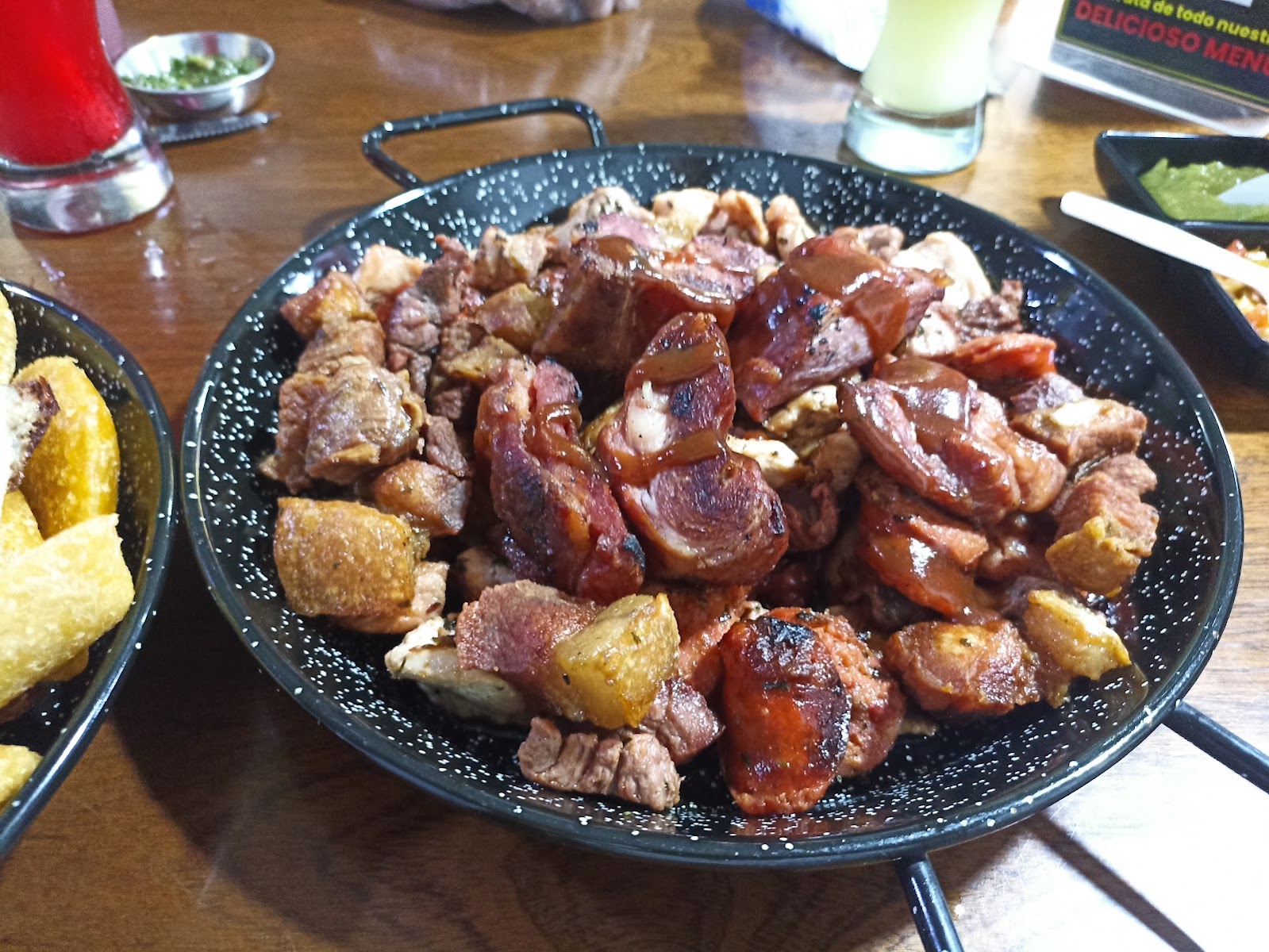 Huber Parrila Bar