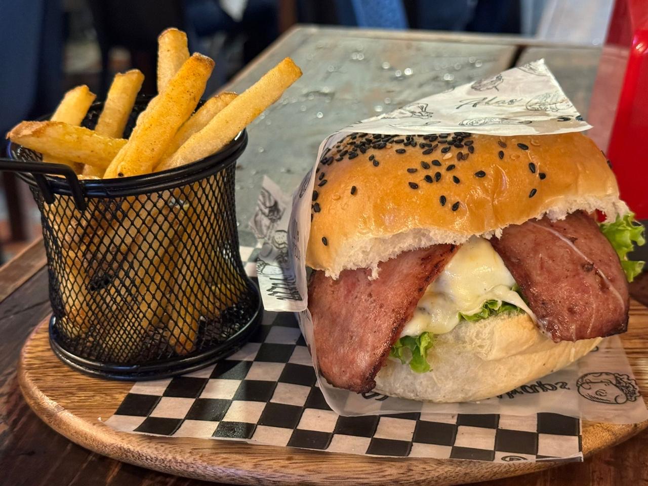 Black Burgers MDN