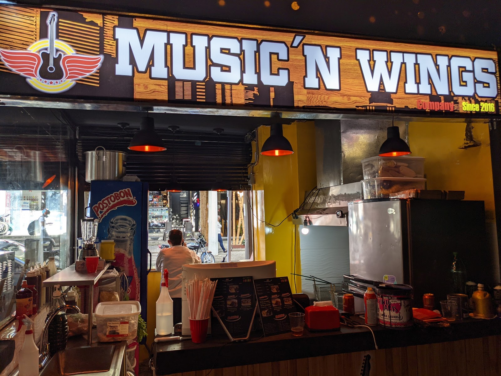 Music 'N Wings