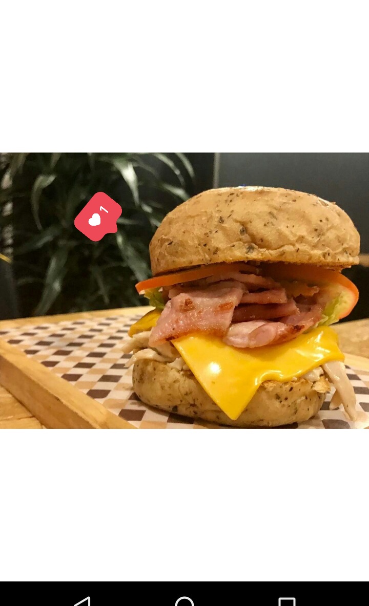 Mr. Papúa • Comida&Bebidas