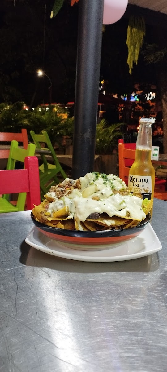 Ricuras Mega Express Faro del Río