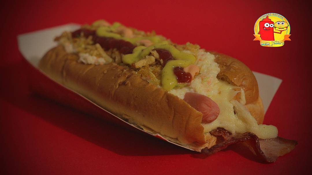 DELISTAR | Las Cometas | Perros y hamburguesas | Medellín