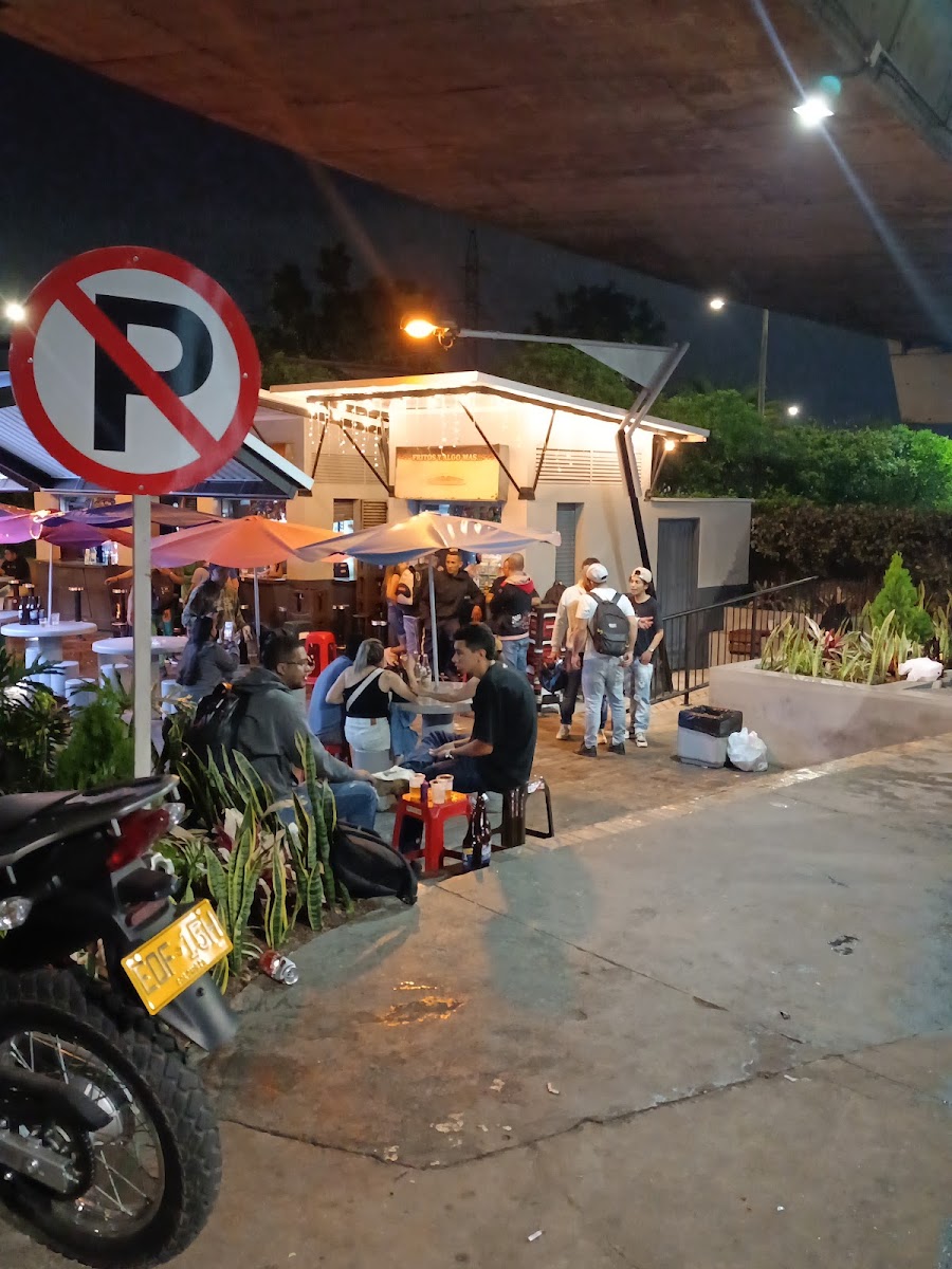 EL ESCAMPADERO