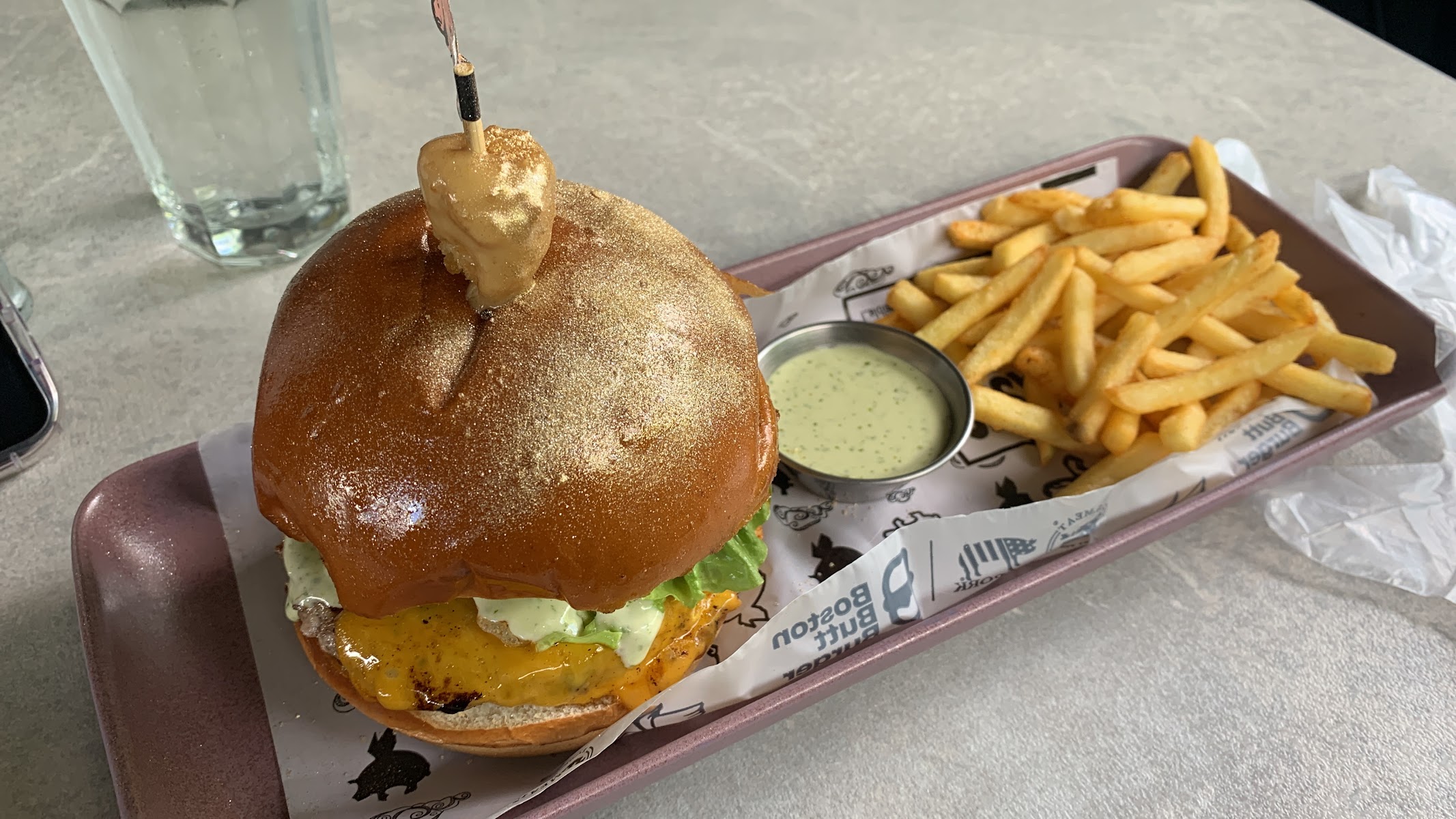 Pigasus pig & Burgers laureles