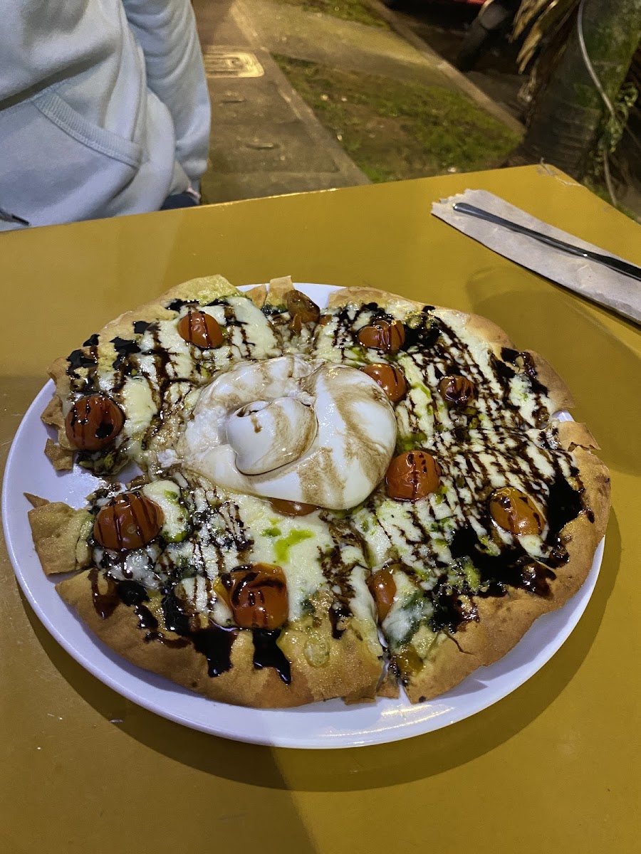 Pizza Giallo