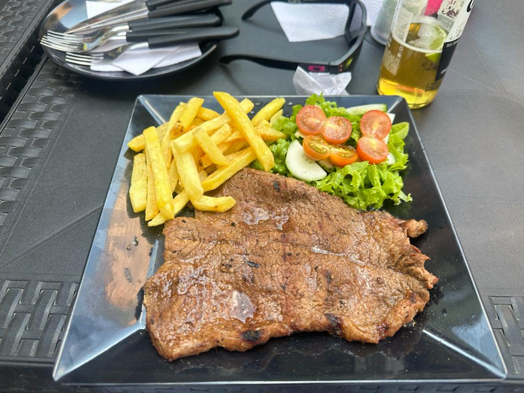 Licores y comidas don juan bravo medellin