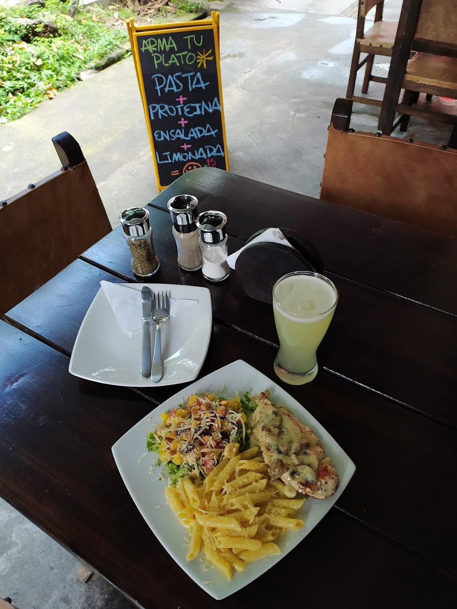 Magnolia Pizza y Pasta