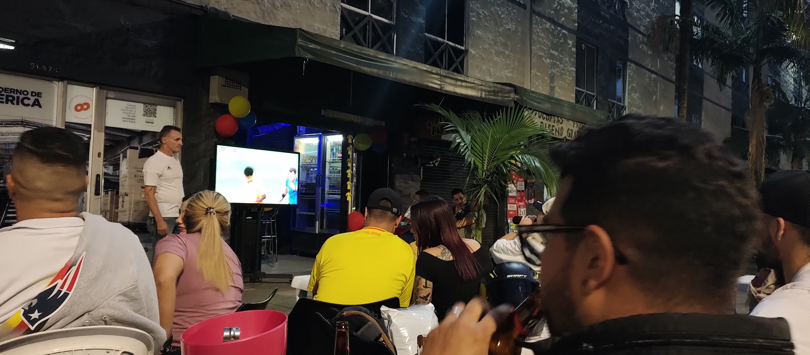 Sky house bar