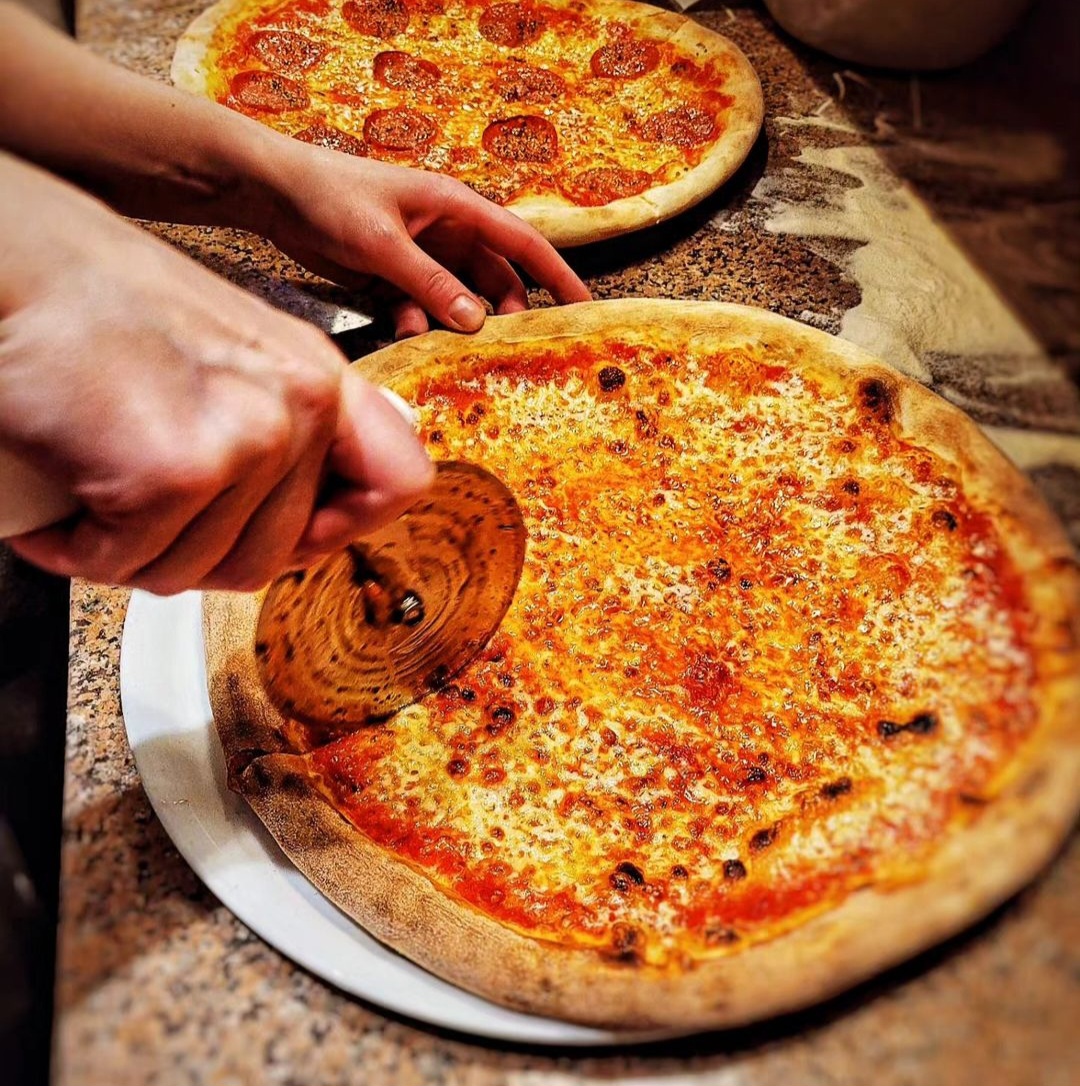 PIZZA KING