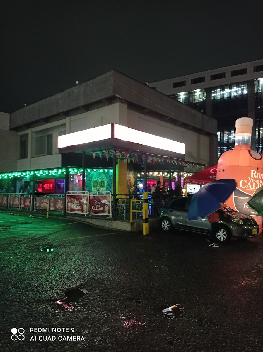 Fonda Los Chiflados