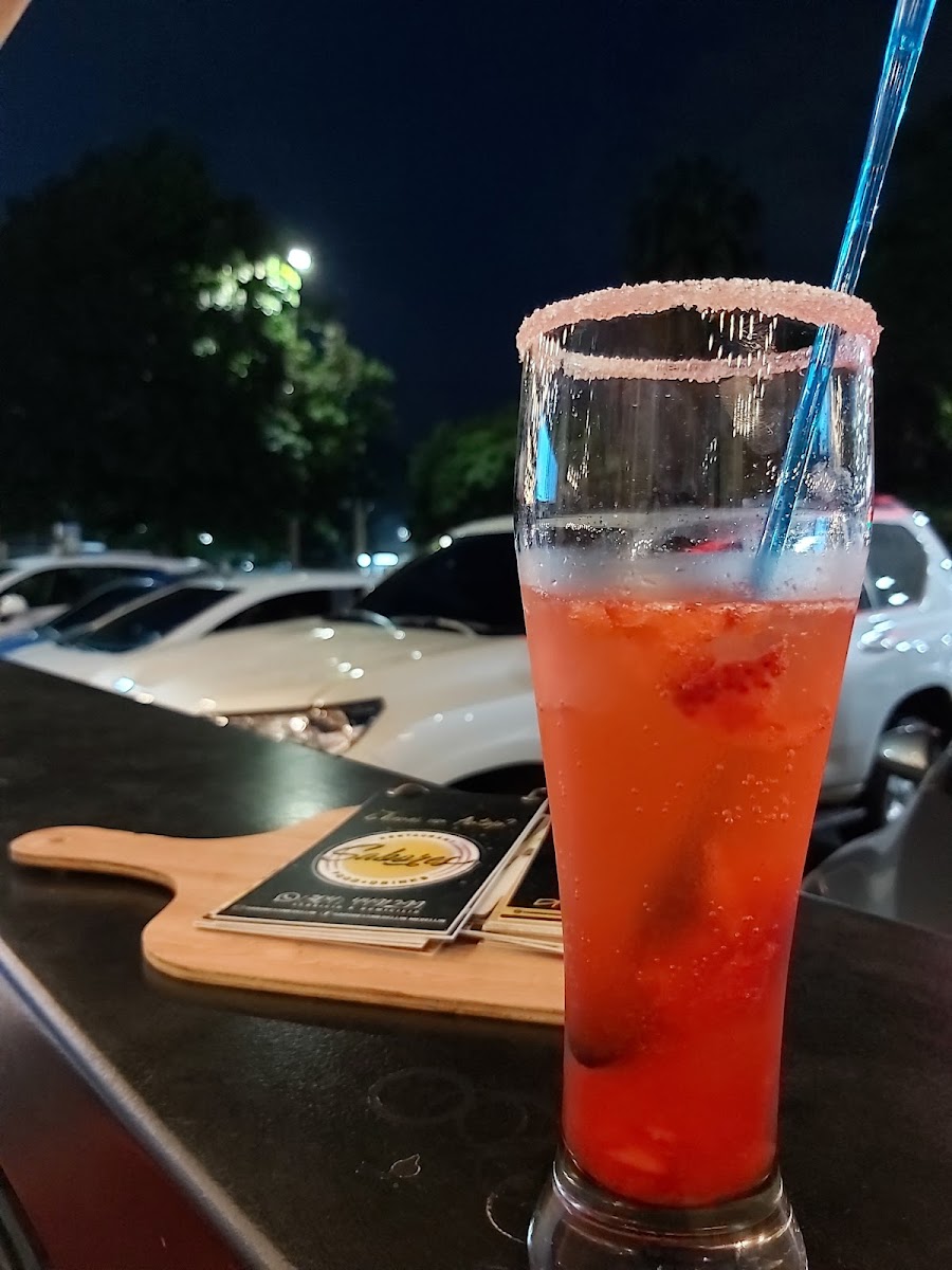 Sabores Food + Drinks