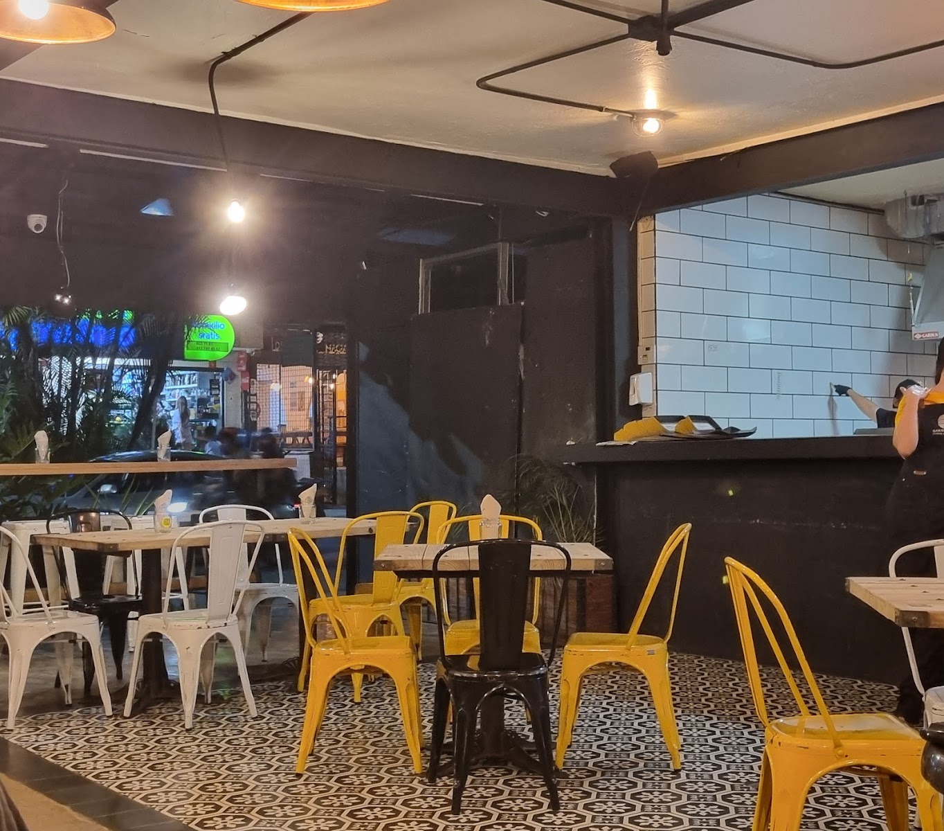 Barrio Burger - El Dorado