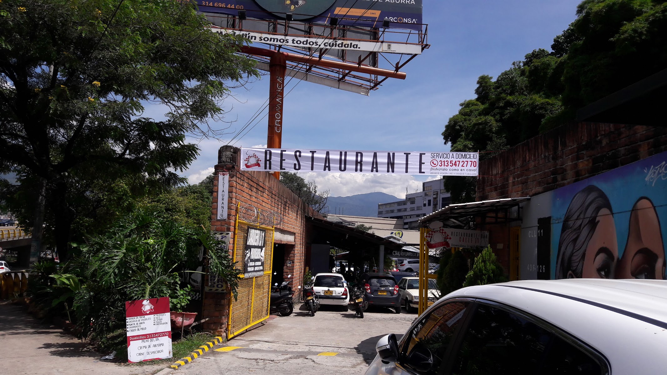 Restaurante bar calle 11 - parqueadero la 11