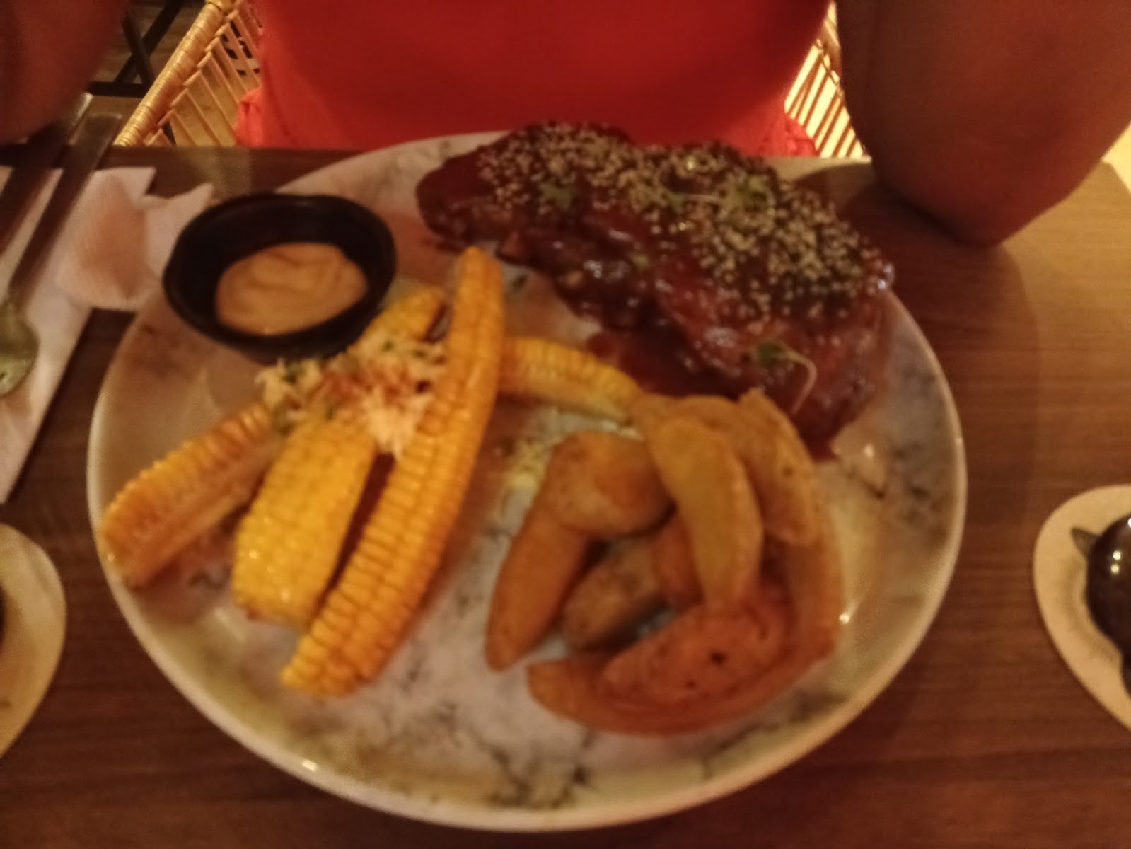 Restaurante bar calle 11 - parqueadero la 11