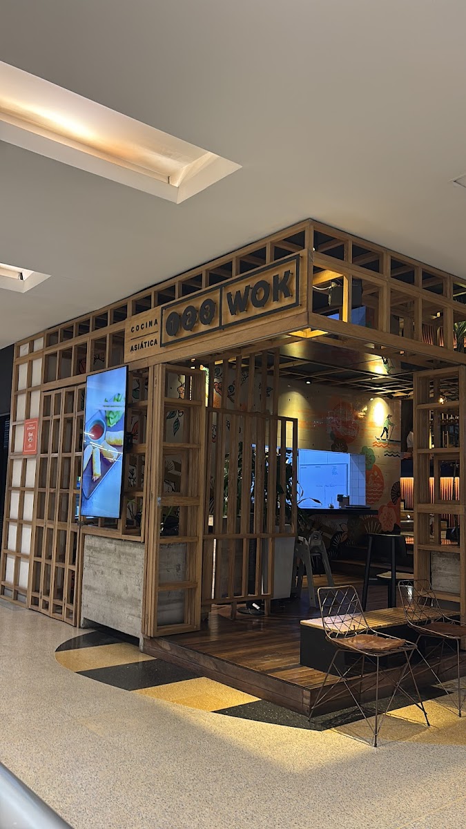 123WOK Oviedo