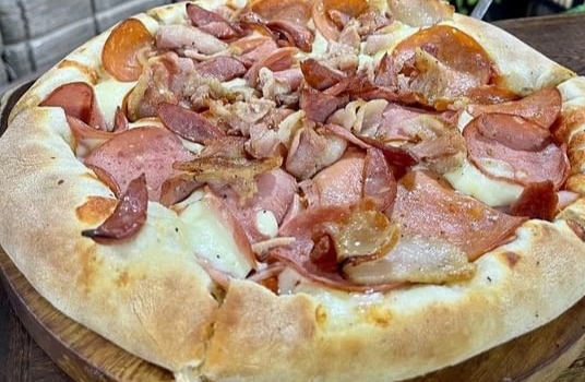 Maxi pizza