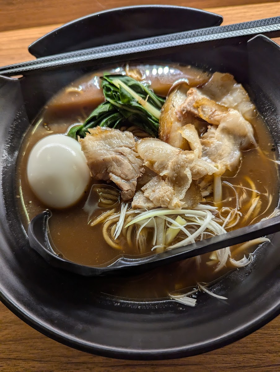 AKAMI Restaurante