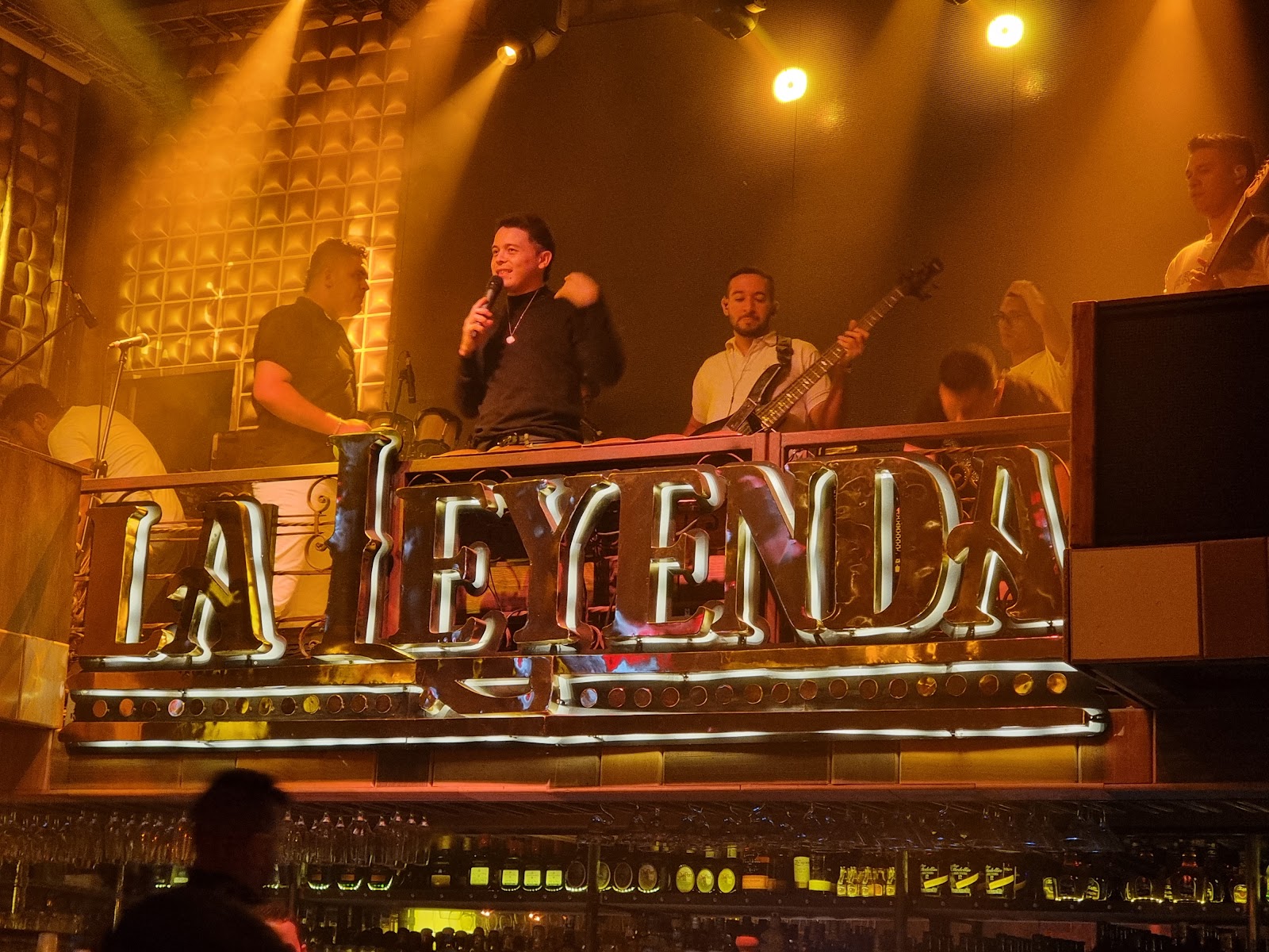 LA LEYENDA MEDELLÍN