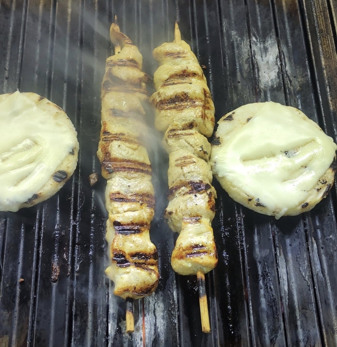 ZHOTO PARRILLA