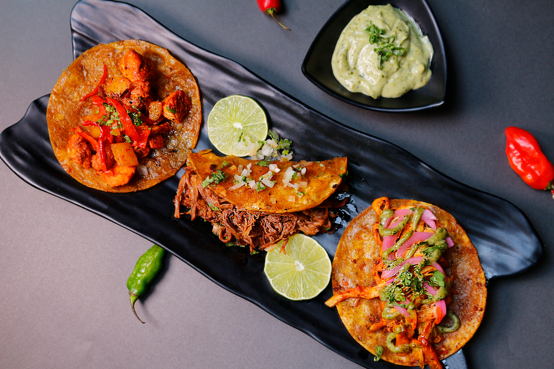 Los Birria Gastro-Bar
